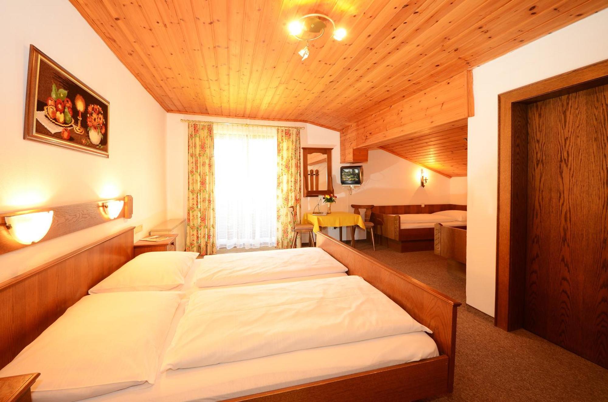 Pension Mozart Wagrain Ruang foto